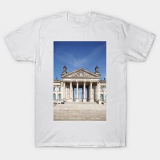 Reichstag building, Berlin, Germany T-Shirt